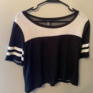 Black and white T-shirt